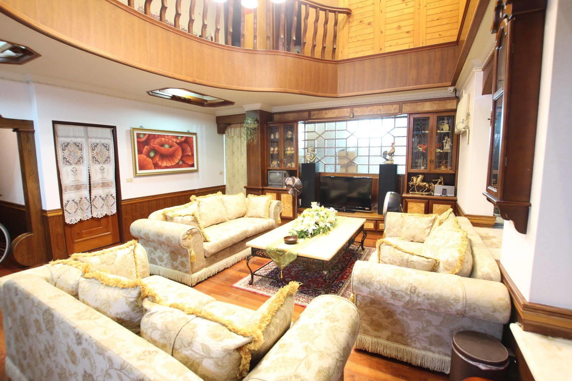 Yilan Pine Villa Homestay Luodong Eksteriør bilde