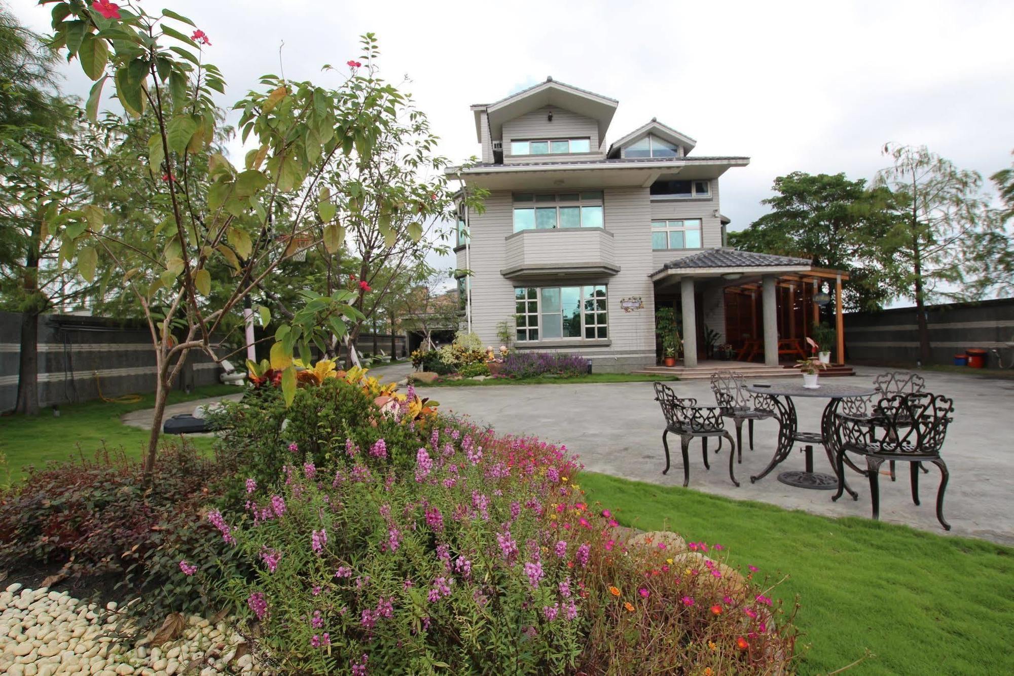 Yilan Pine Villa Homestay Luodong Eksteriør bilde