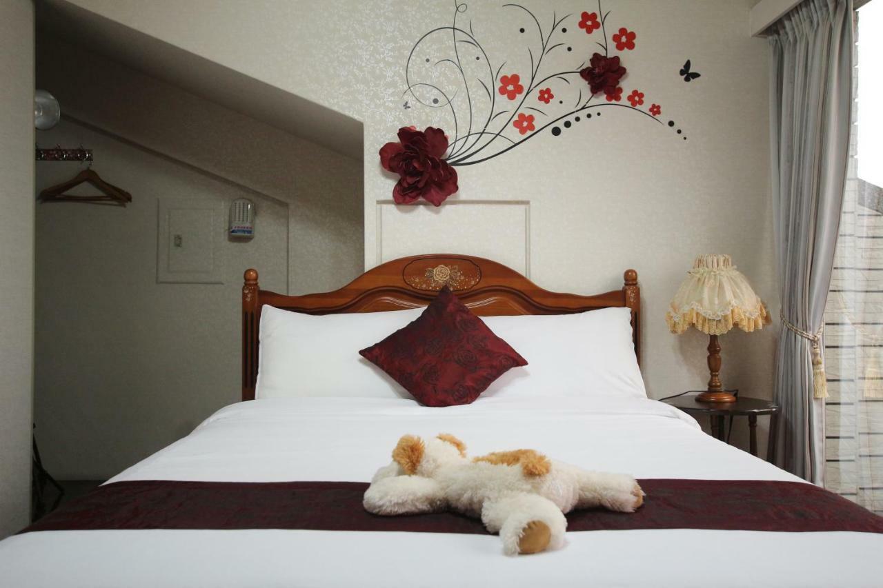 Yilan Pine Villa Homestay Luodong Eksteriør bilde