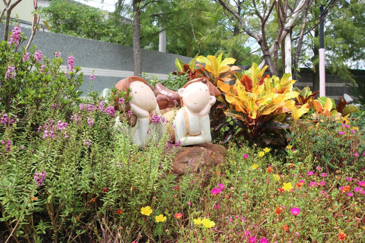 Yilan Pine Villa Homestay Luodong Eksteriør bilde